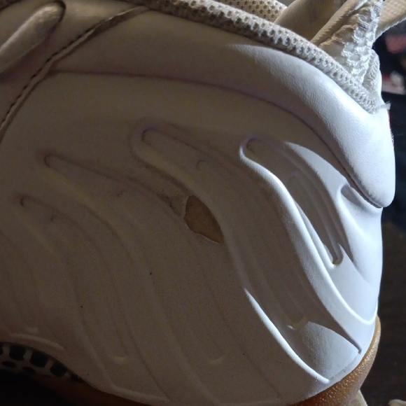 Nike Air Foamposite Pro (GS) Rare 2015 White Gucci Mens 6.5 Womens 8 EUC - Picture 10 of 10